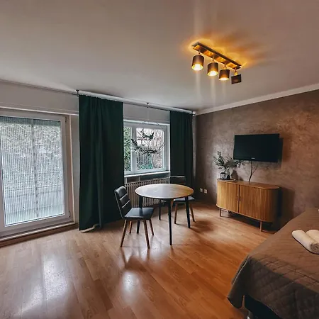 Sali Homes - Sm0 Charming Short Walk From Center Of *